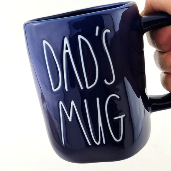 ⭐️2/ $50⭐ Rae Dunn Artisan Coffee Tea Mug Glossy Blue Large Letters DAD'S MUG - Picture 6 of 10